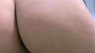 Pulled amateurs close up car sex