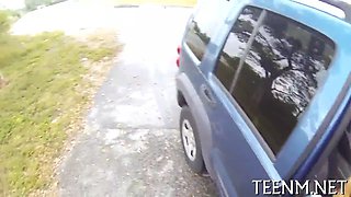 Teen babe accepts dirty offer from horny stud