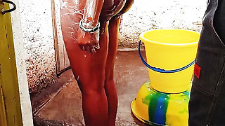 Outdoor Bathing My Pregnant Girlfriend in Dirty Environment