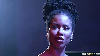 Gorgeous black pornstars mind-blowing scene