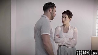 Nicole Sage And Olive Glass In Big Hooters Stepmommy Nurse Screw Patients Hubby