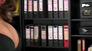Big ass MILF in sexy lingerie and stocking enjoy wild pissing-fetish ass fuck in her office