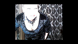 Just one of my wife's working days as a mature webcam whore...)) (4)