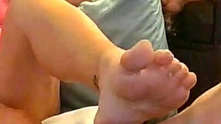 Barefoot Toe Curling Long Toes Soles