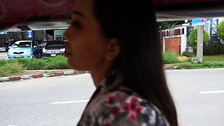 Thai MILF amateur takes a big cock anal