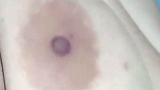 Amateur Close Up Squirting Masturbation