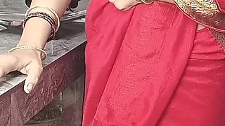 In the Kitchen, the Brother-in-law Made the Beautiful Sister-in-law in Red Saree Do the Doggy Style and Fucked Her.