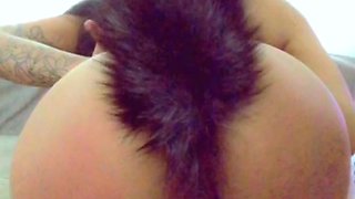 Webcam fun mature brunette with toys cum on cam