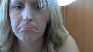 Webcam milf with breast milk live hardcore masturbate