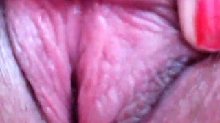 Big clit hairy pussy cumming