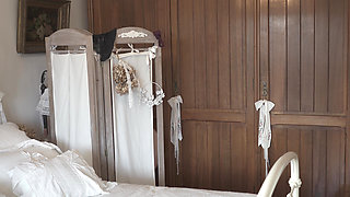 I like to tease by undressing - DOLLSCULT