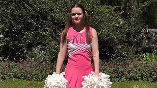 Trinity Olsen Cheer Section BTS teen solo