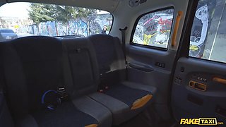 Faux cab sexy film college girl makes her highly own sex tape with a taxi driver
