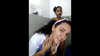 Black Girl Masturbating In Bath - young black girl masturbates during bath - at Filth Nest