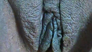 Indian Village Aunty Pussy Hair Remove