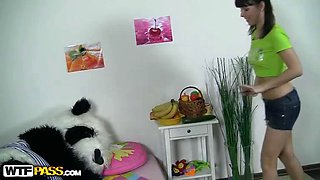 Teen girl masturbating with fruits