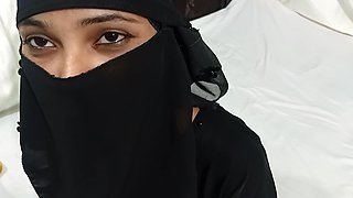 Muslim Aunty Was Squirting During Fuck