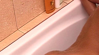 All the Golden Showers and Pee Videos of Lee Anna