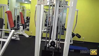Hunt4k. Linda Sweet leaves behind about working out and has sex for cash