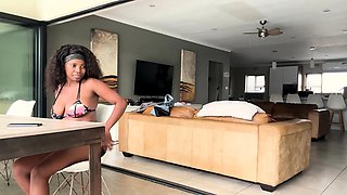 Big booty African ebony amateur casting