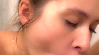 Today My Best Friend Shared My Bed for the First Time and This Is What Happened...