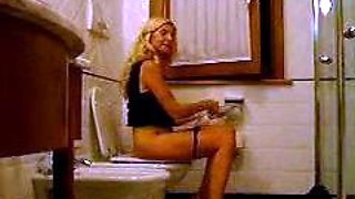 I show me pissing