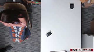 18yo Shoplifter Shagged In The Lps Office
