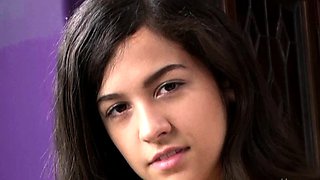 Chubby Brunette Big Boobs Dildo Masturbation