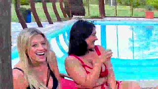 Perversion as soon as you wake up... - Jacquie et Michel TV