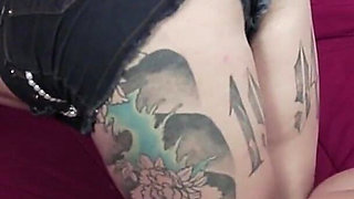 Geek Girl in Sexy Footjob!