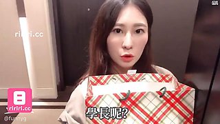 Funnyg: Amateur, Asian  Cowgirl Porn