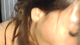Filipina Slut Doesn't Want to Give Me Her Pussy??