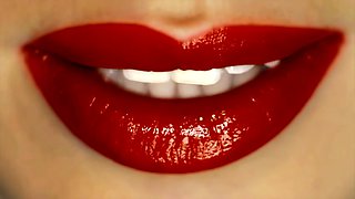 Sexy cougar Veronica Rayne gets what she wants when she wants