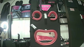 Strap on Stories -free Use Gloryhole - They Both Get a Turn Inside the Gloryhole