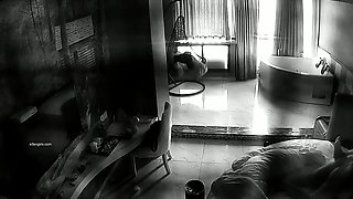 Horny fat arab housewife fingered on amateur hidden cam