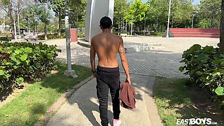 Teen latin Tayron Ortega huge dick handjob