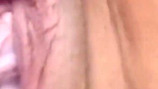4 Pissing Clips and Vibe
