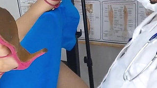 Underground Gynecologist Leaves Hot Patient with Wet Pussy!