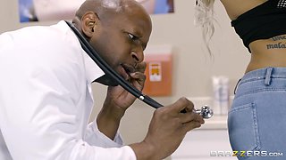 The Butt Doctor With Bridgette B, Prince Yashua - Brazzers