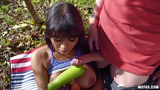 Aryana Amatista is sucking cock and vegetables