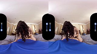 Big Tits Teen 18+ Pays Rent With Her Pussy - Vr Porn, Virtual Reality And Lenna Lux