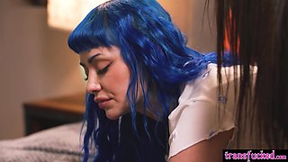 Big butt mommy banged by steamy shemales