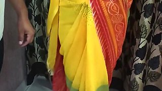 Bhabhi Called the Neighbour to Fix the Shower and Got Fucked with Him