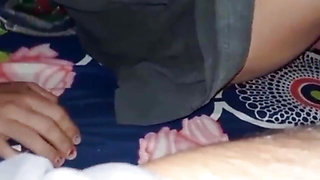 20 years hot 🔥 wife Sex videos Desi village bhabhi