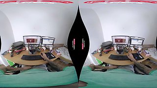 Nerdy VR porn dream featuring Daisy Lee