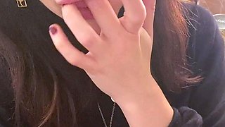 Brunette Solo Webcam Masturbation