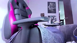 Bikini blonde amateurs first anal sex while useing a toy