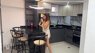 I Find My Sexy Stepsister Taking Sexy Photos, I Get Horny Seeing Her Tight and Delicious Ass