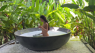 Jungle Bath Naked - Behind the Scenes