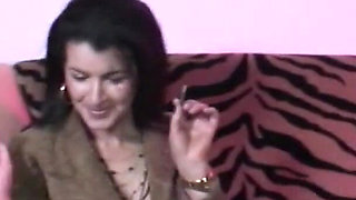 Lusty brunette mature bitch can handle three stiff tools in her fuck holes